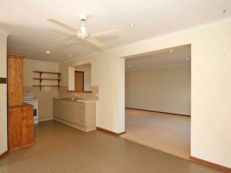 12 Range Court, Arundel, QLD, 4214, Arundel - Thumbnail 7