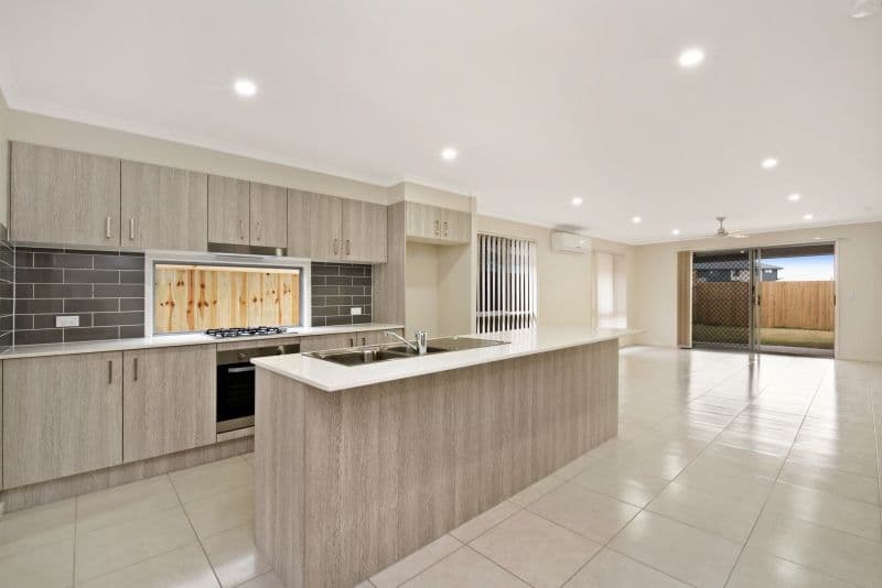 5 Holman Street, Mango Hill QLD 4509, Mango Hill - Thumbnail 2