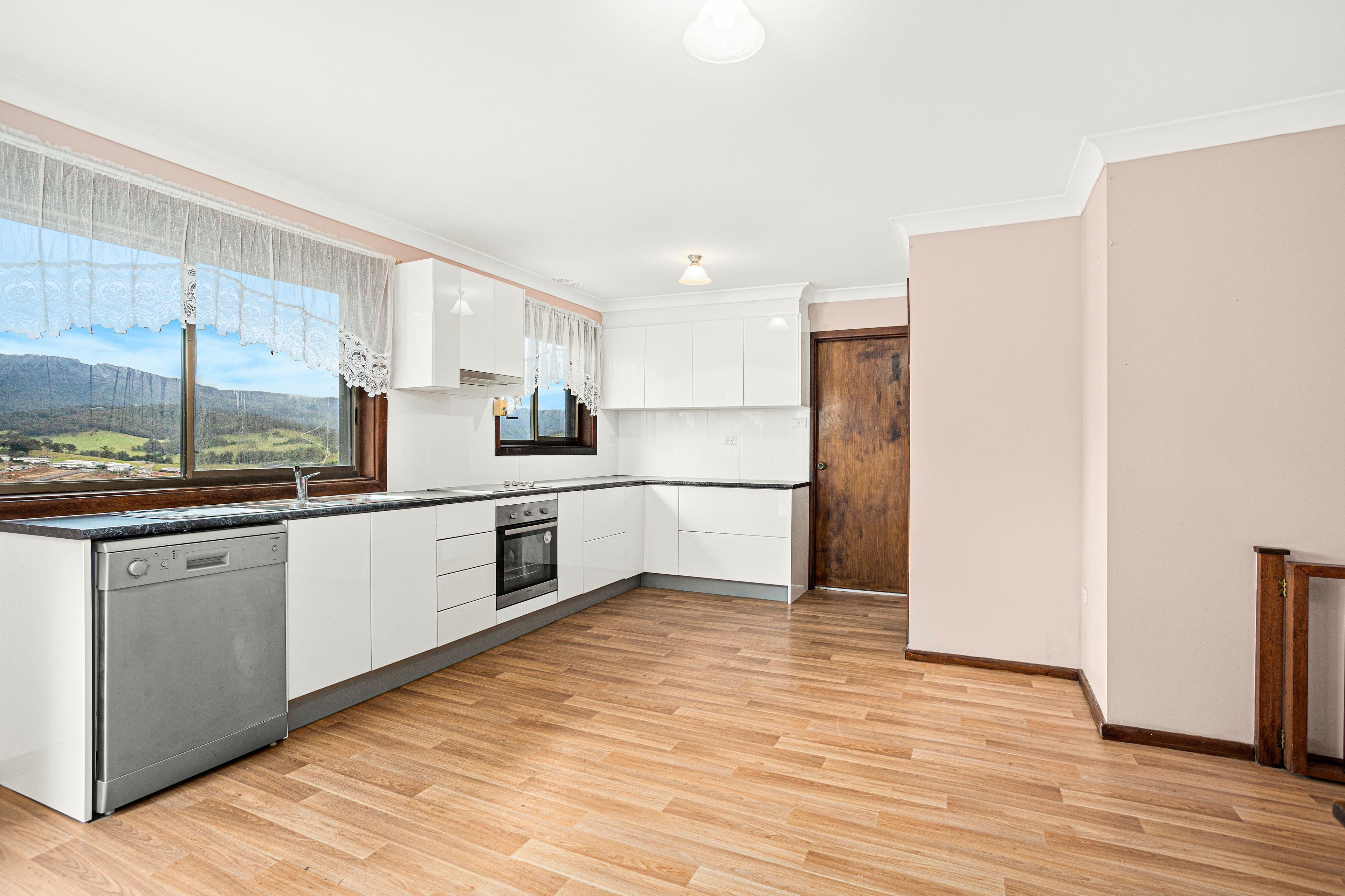 34 Crest Road, Albion Park NSW 2527, Albion Park - Thumbnail 3