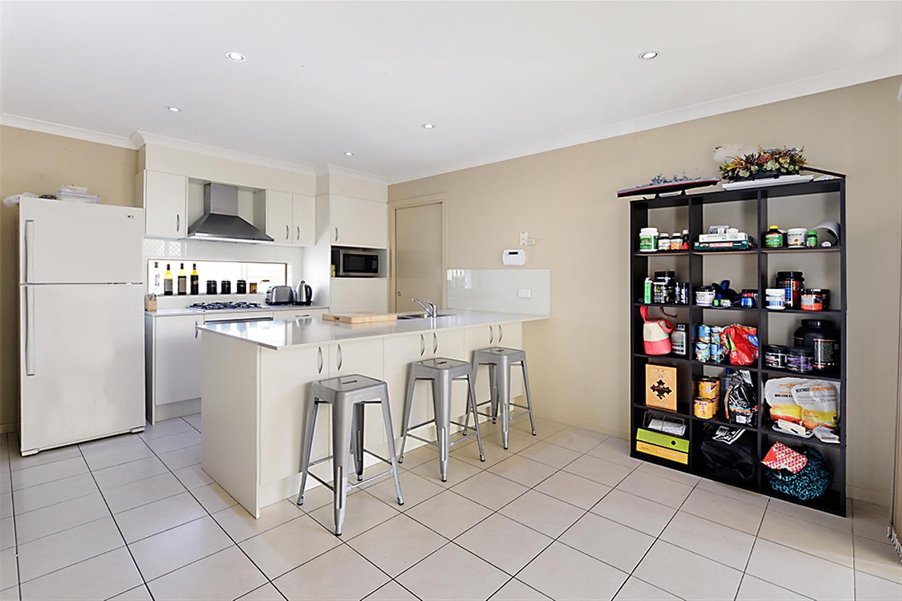 8 Holl Lane, Coomera QLD 4209, Coomera - Thumbnail 5