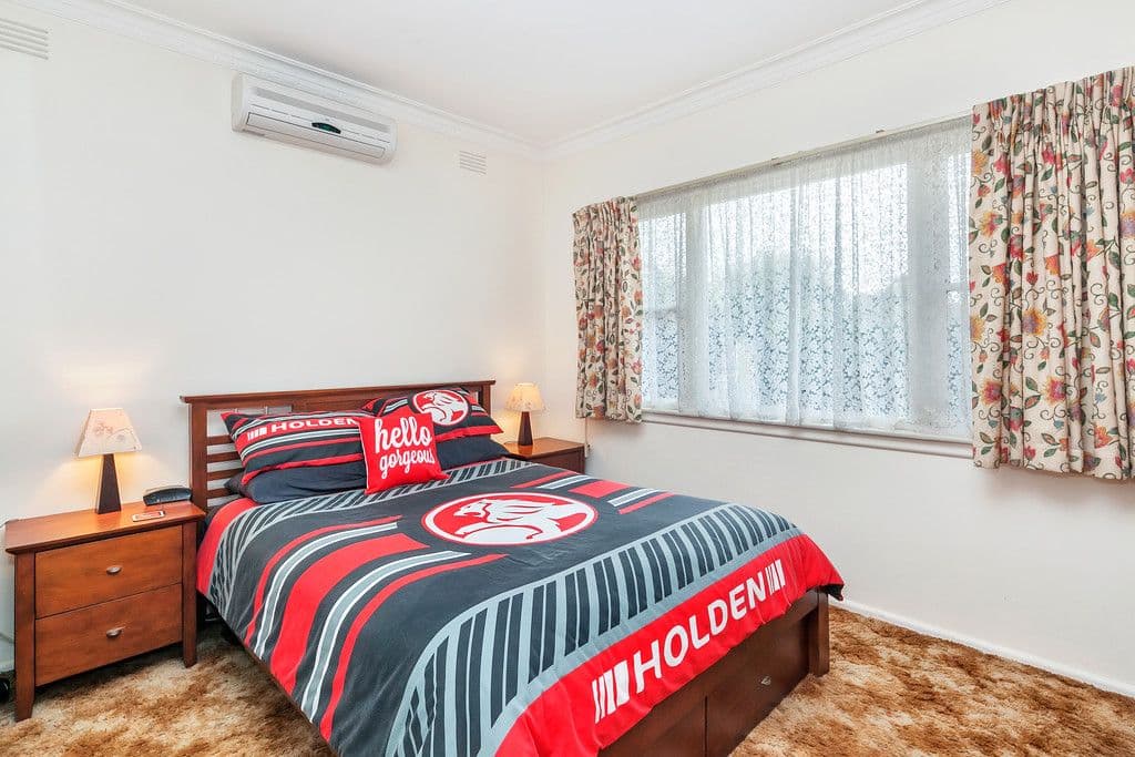 270 Vickers Street, Sebastopol VIC 3356, Sebastopol - Thumbnail 5