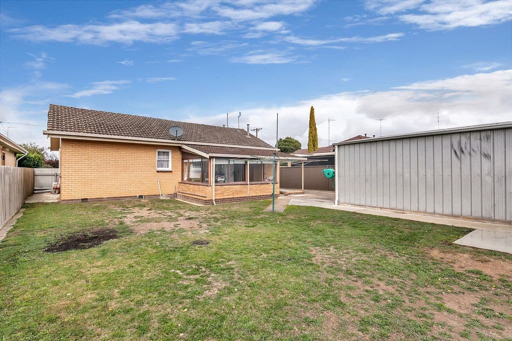 270 Vickers Street, Sebastopol VIC 3356, Sebastopol - Thumbnail 8