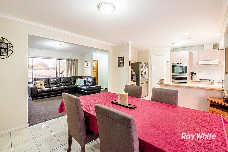 33 Navarre Drive, Cranbourne West VIC 3977, Cranbourne West - Thumbnail 6