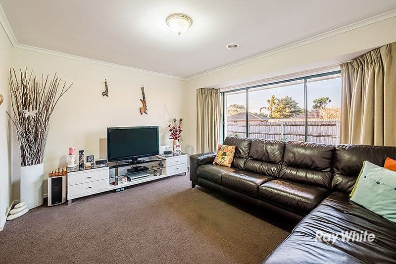 33 Navarre Drive, Cranbourne West VIC 3977, Cranbourne West - Thumbnail 7