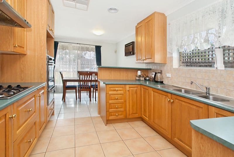 10 Meningie Street, CRAIGMORE SA 5114, Craigmore - Thumbnail 2