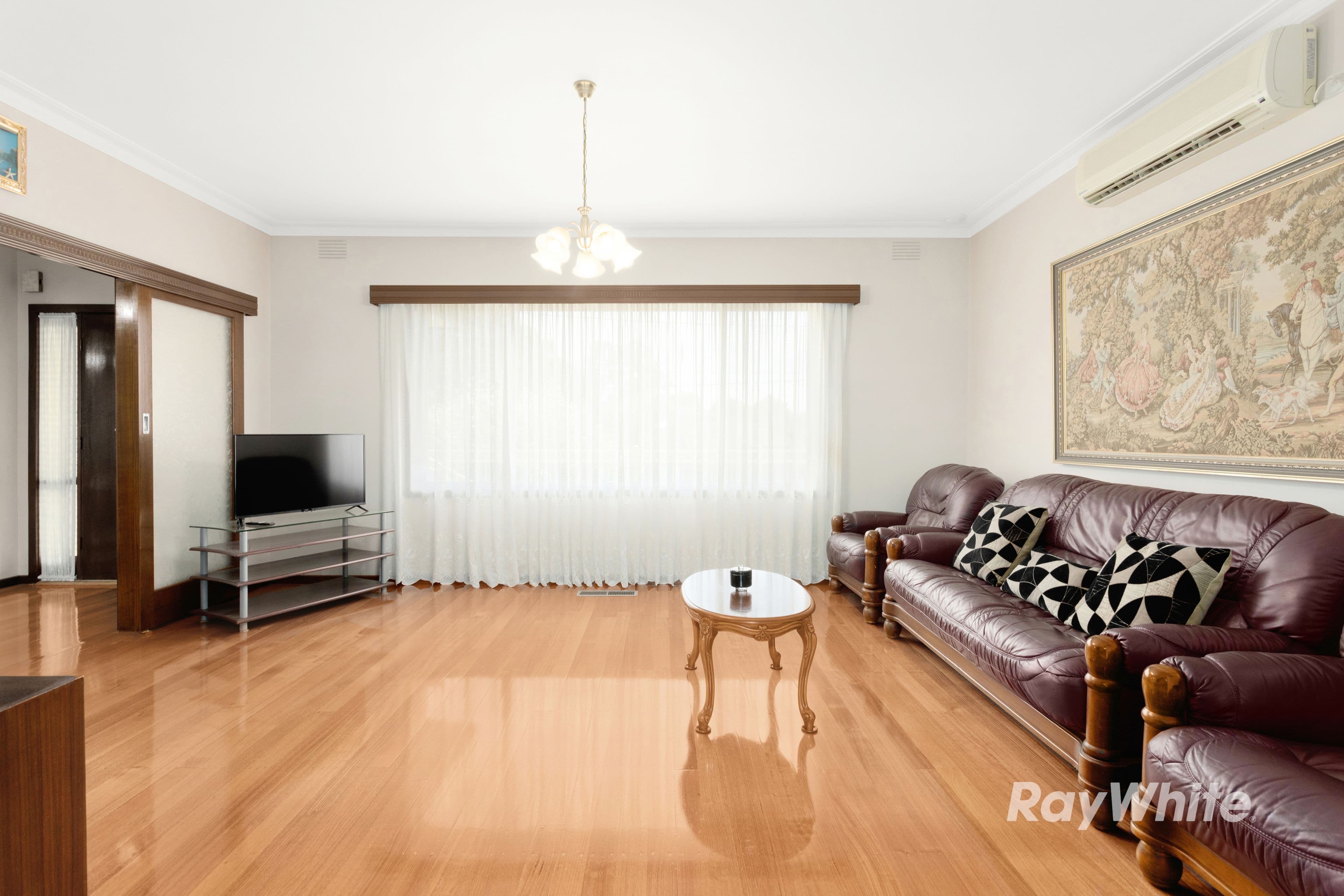 23 Leatherwood Crescent, Wheelers Hill VIC 3150, Wheelers Hill - Thumbnail 2