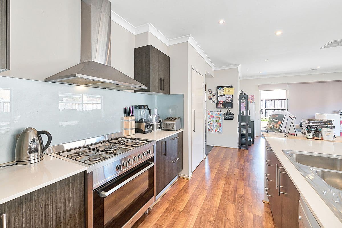 46 Lemon Grove, Cranbourne West VIC 3977, Cranbourne West - Thumbnail 3