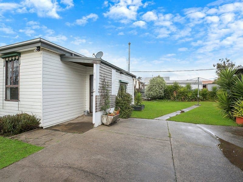 19 McAdam Crescent, Colac VIC 3250, Colac - Thumbnail 6
