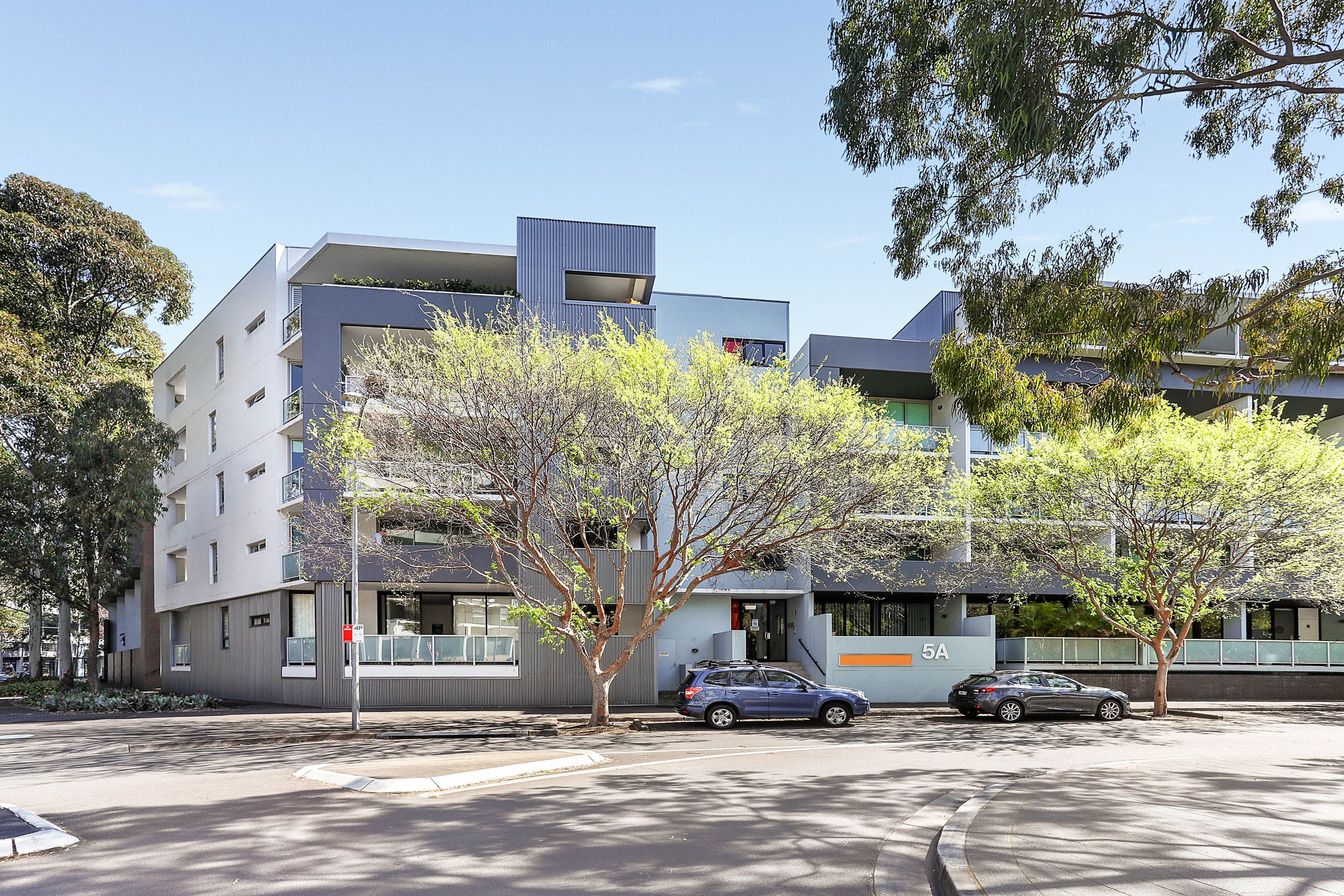 5a Victoria Park Parade, Zetland NSW 2017, Zetland - Image 1