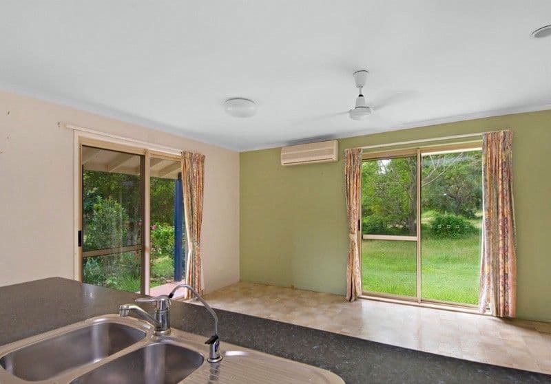 43 Andreasens Road, Rosemount QLD 4560, Rosemount - Thumbnail 3