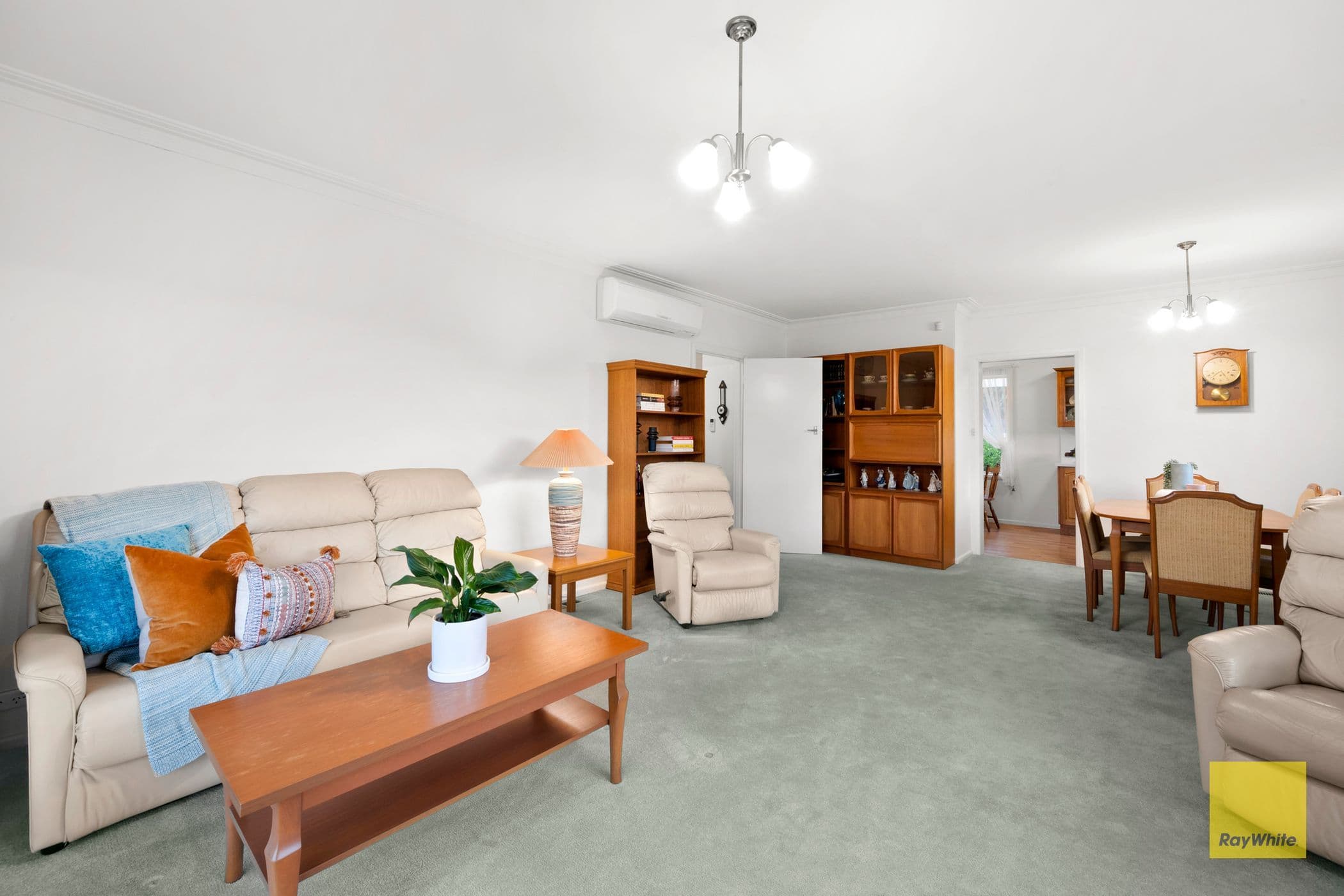 32 Moreton Bay Drive, Highton VIC 3216, Highton - Thumbnail 3