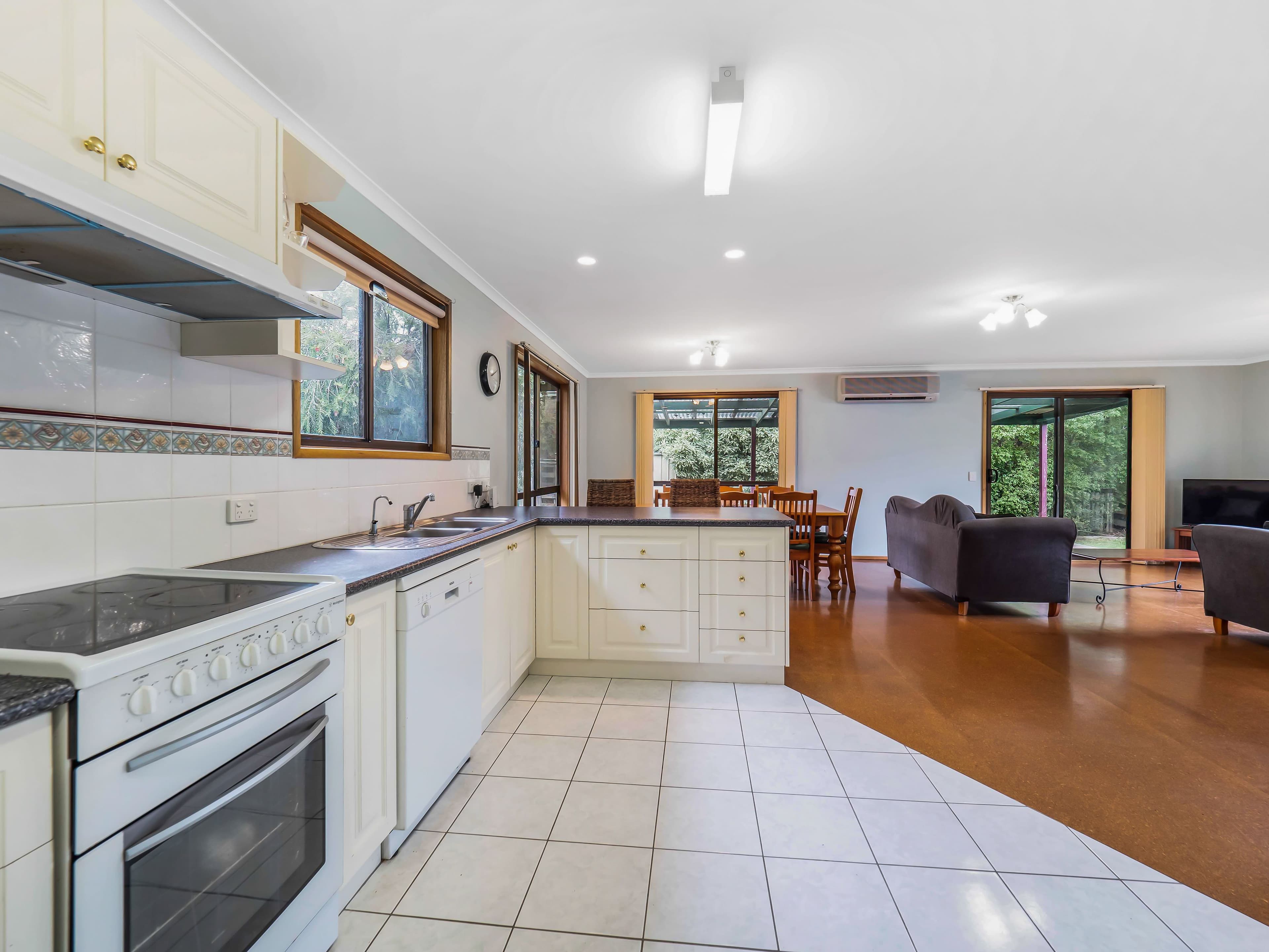 15 Boonderabbi Way, Cowes VIC 3922, Cowes - Thumbnail 3