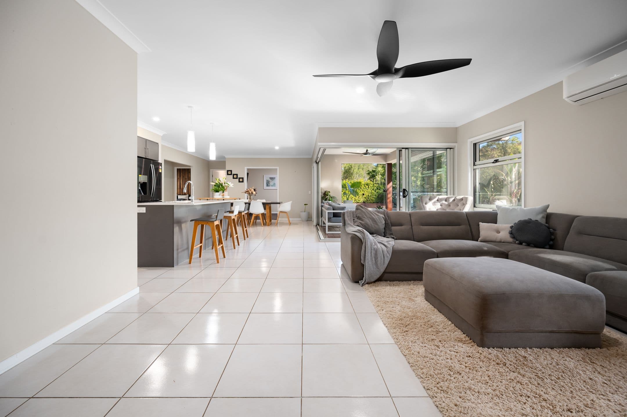 6 Clevedon Court, Maudsland QLD 4210, Maudsland - Thumbnail 6