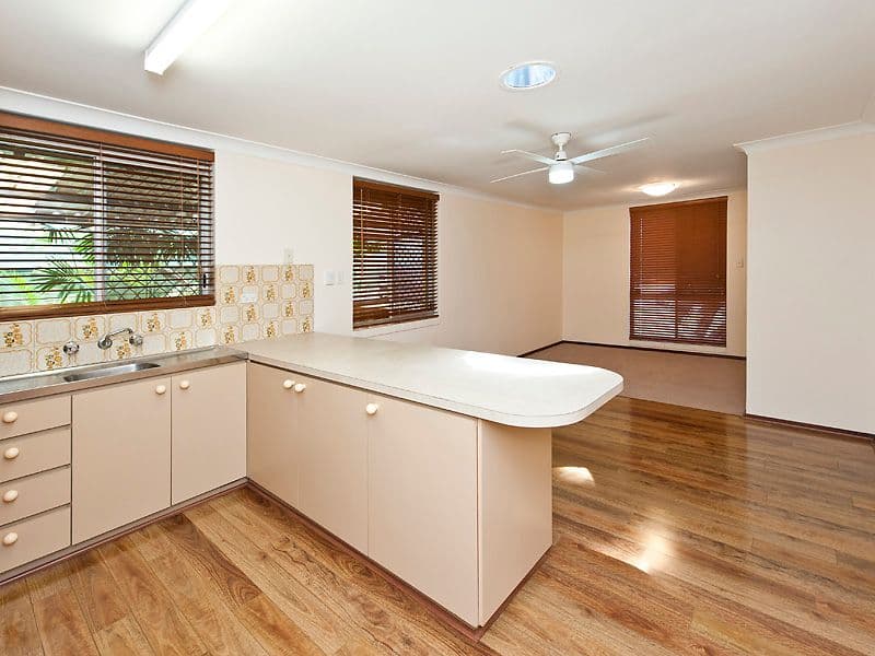 45 Willmott Drive, COOLOONGUP WA 6168, Cooloongup - Thumbnail 3