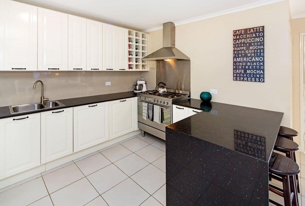 3 Pentland Court, HELENSVALE QLD 4212, Helensvale - Image 1