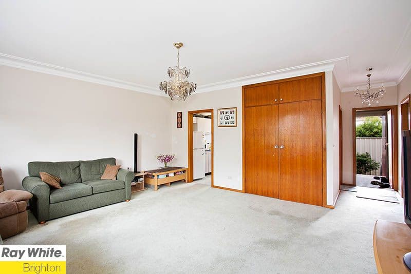 11 Solander Street, MONTEREY NSW 2217, Monterey - Thumbnail 8