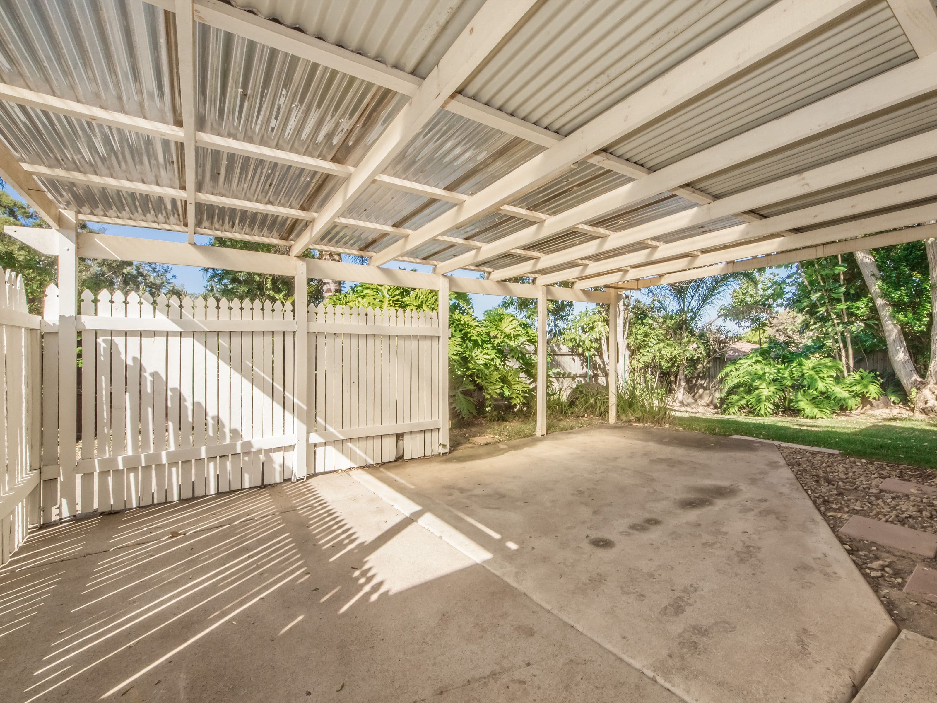 9 Robin Joy Close, Labrador QLD 4215, Labrador - Thumbnail 3
