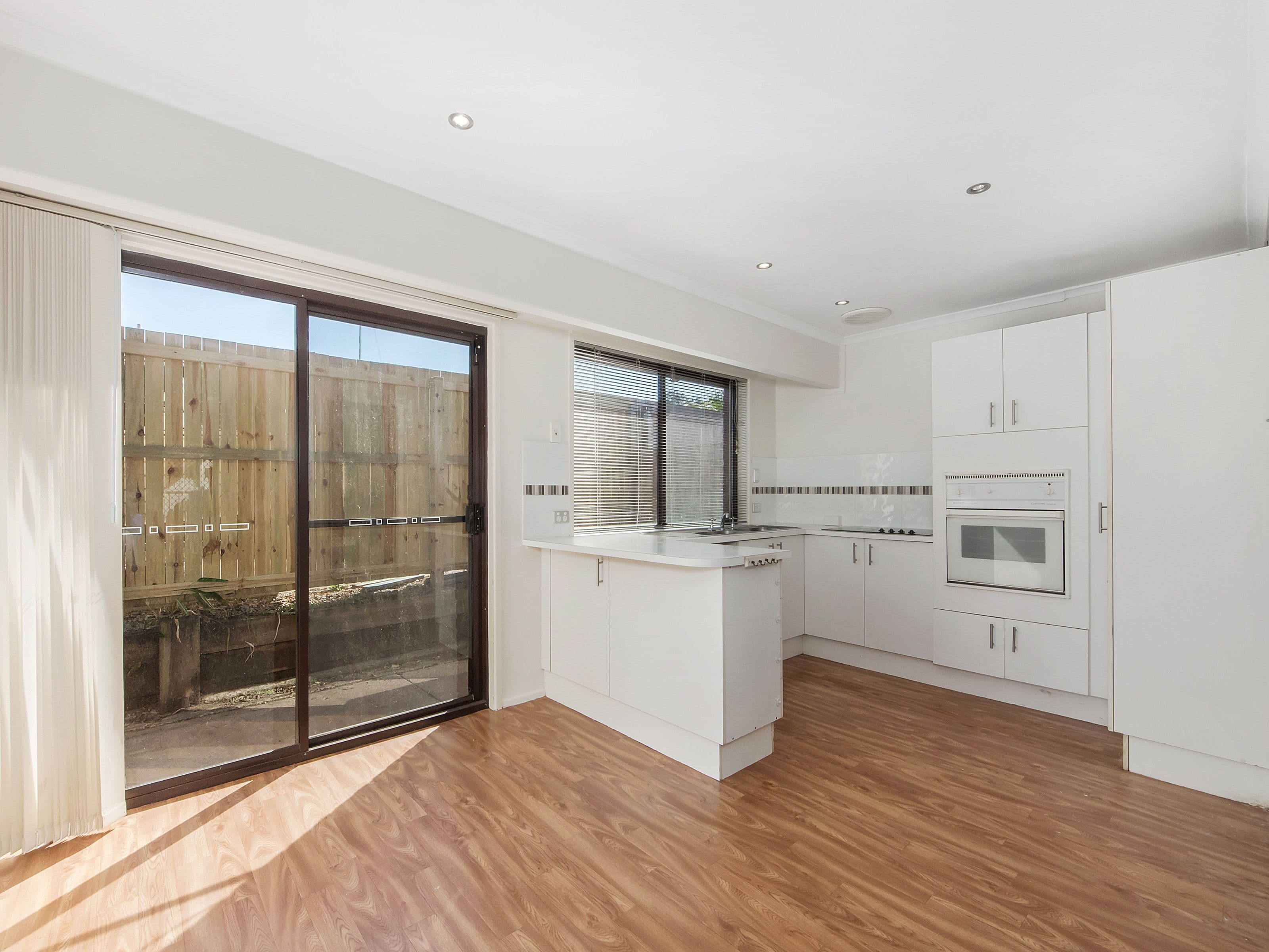 9 Robin Joy Close, Labrador QLD 4215, Labrador - Thumbnail 5