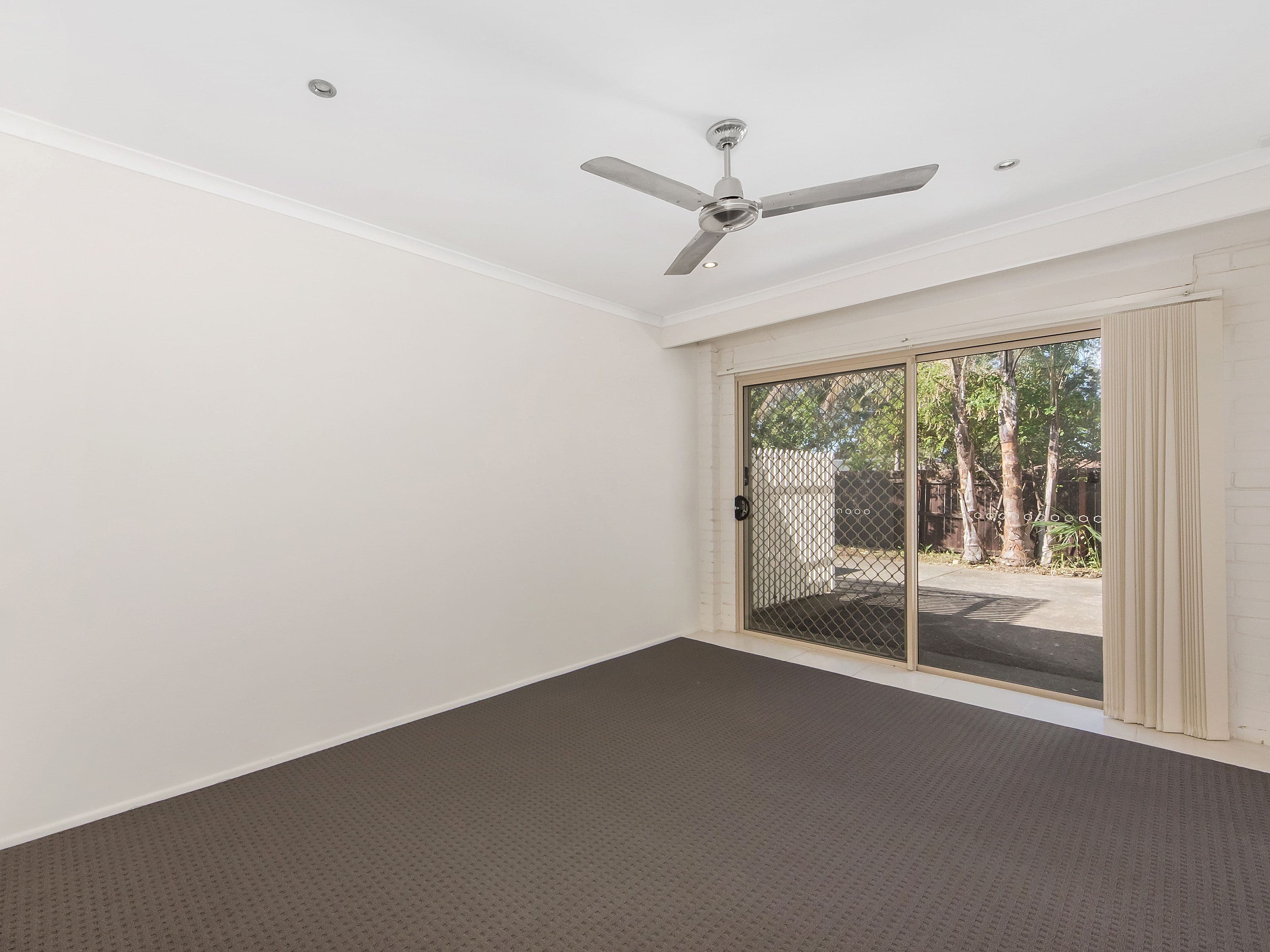 9 Robin Joy Close, Labrador QLD 4215, Labrador - Thumbnail 8