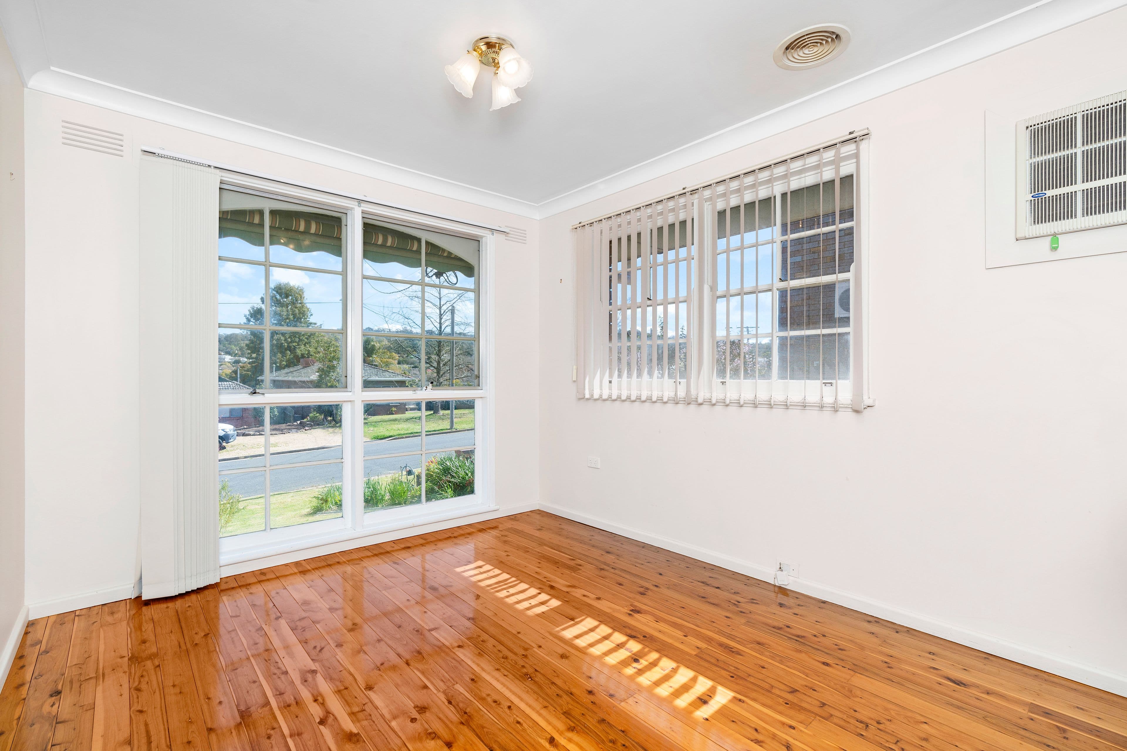30 White Avenue, Kooringal NSW 2650, Kooringal - Thumbnail 5