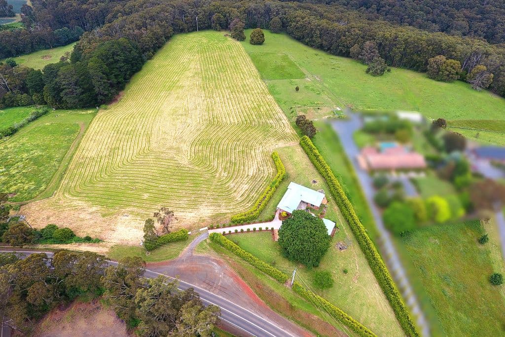 136 Monbulk Road, Mount Evelyn VIC 3796, Mount Evelyn - Thumbnail 2