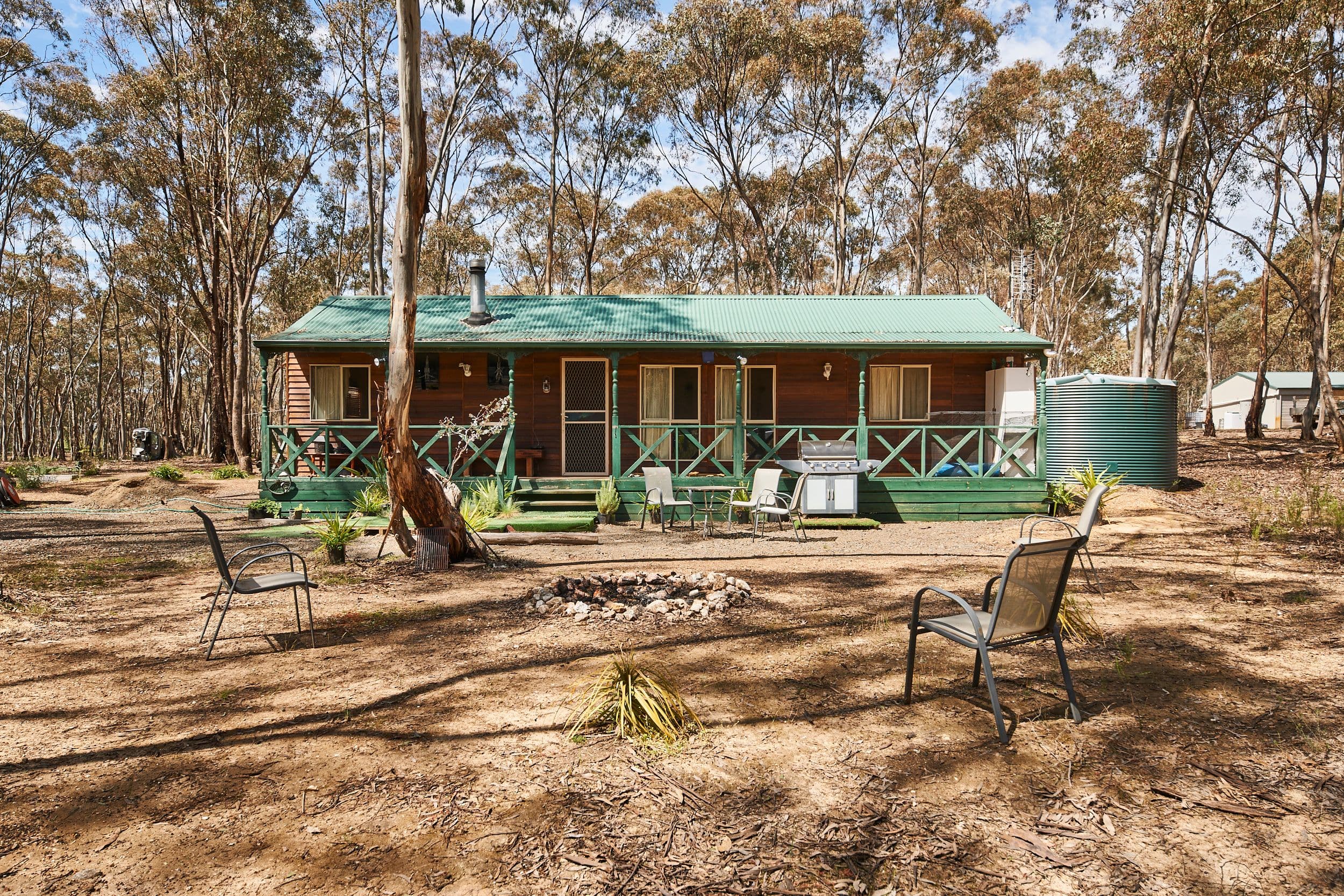 86 Warren Road, Heathcote VIC 3523, Heathcote - Image 1
