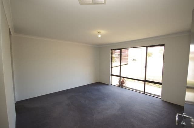 47 Hampton Road, DARCH WA 6065, Darch - Thumbnail 4