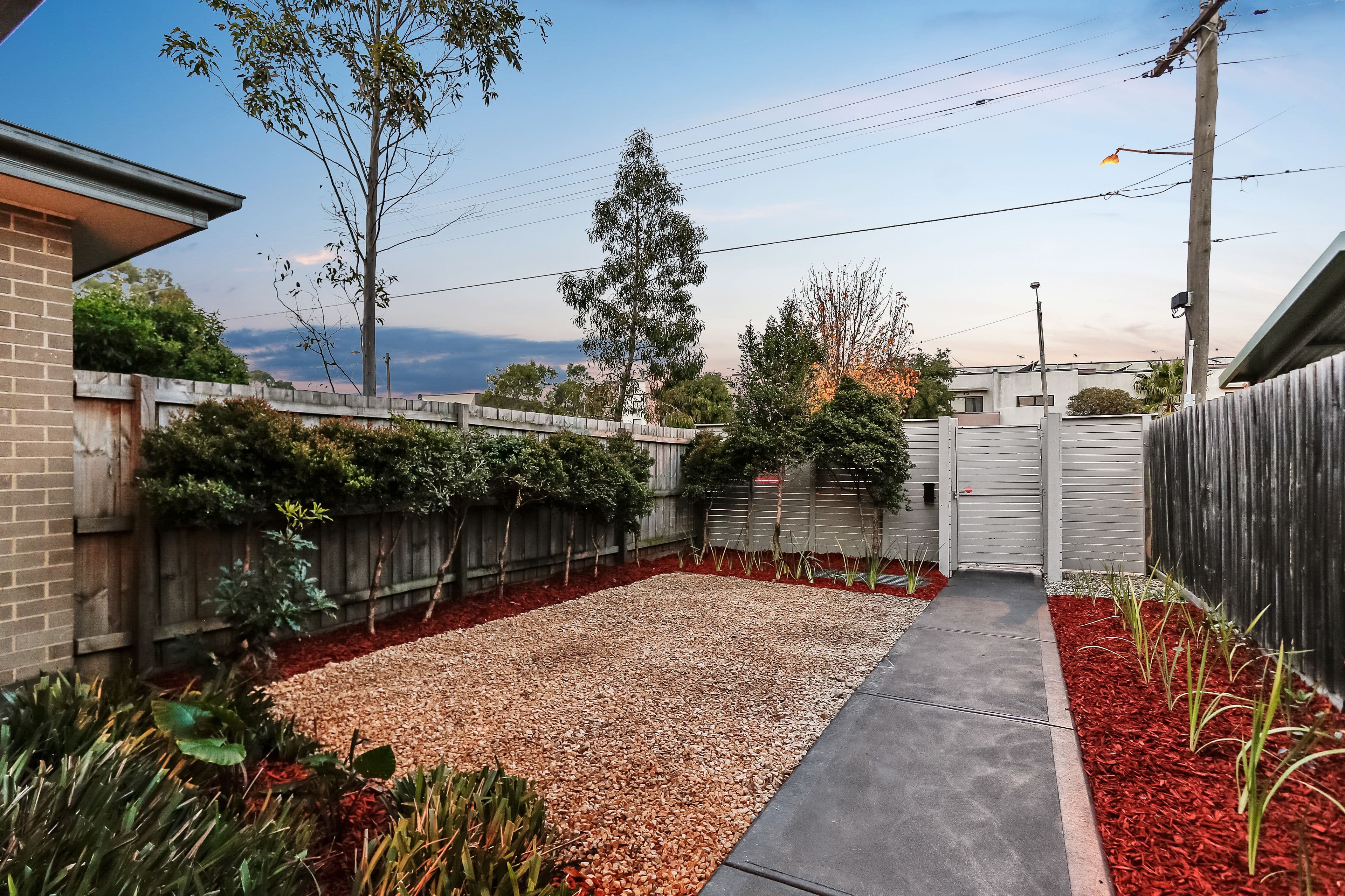 905 Pascoe Vale Road, Glenroy VIC 3046, Glenroy - Thumbnail 2