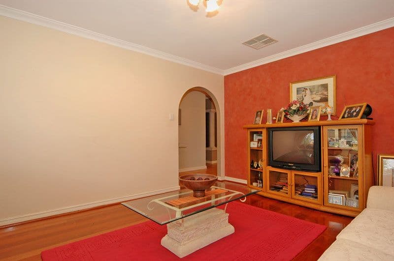 27 Maritana Street, MORLEY WA 6062, Morley - Thumbnail 4
