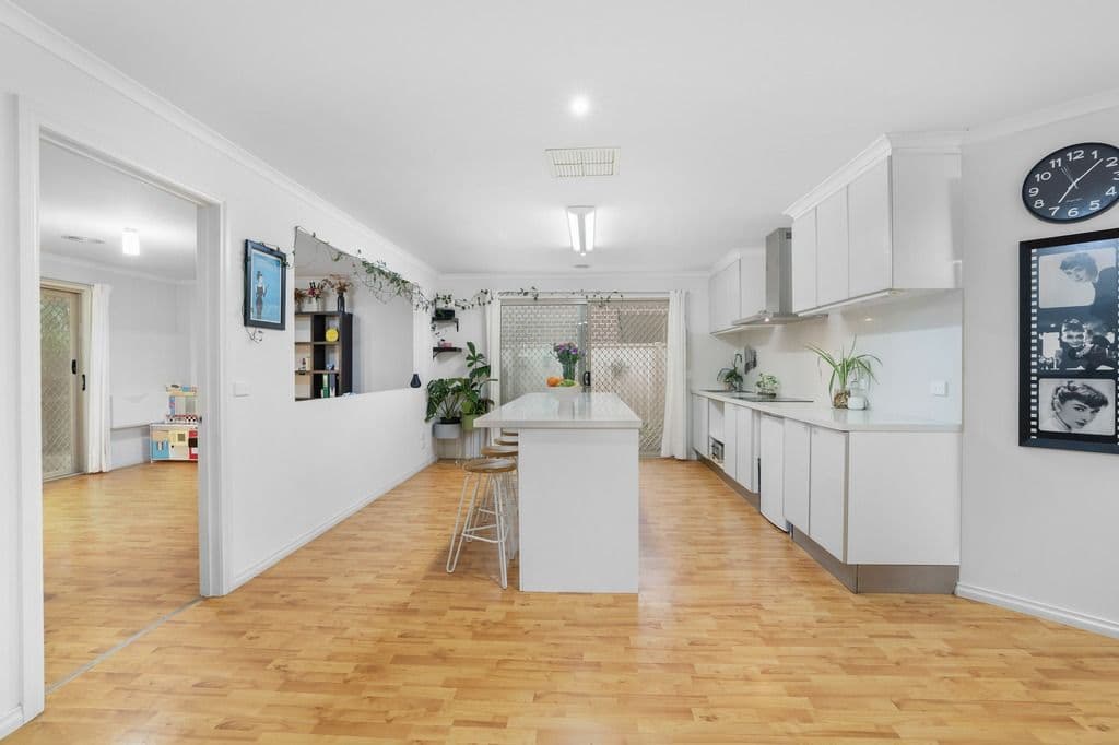 6 Roseberry Mews, Truganina VIC 3029, Truganina - Thumbnail 6