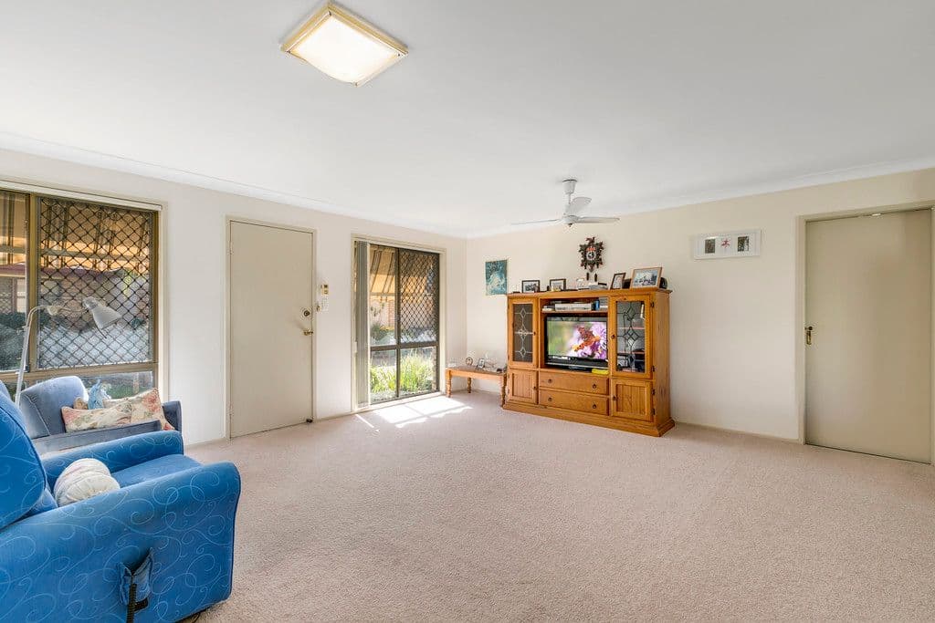 37 St Kevins Avenue, Benowa QLD 4217, Benowa - Thumbnail 4