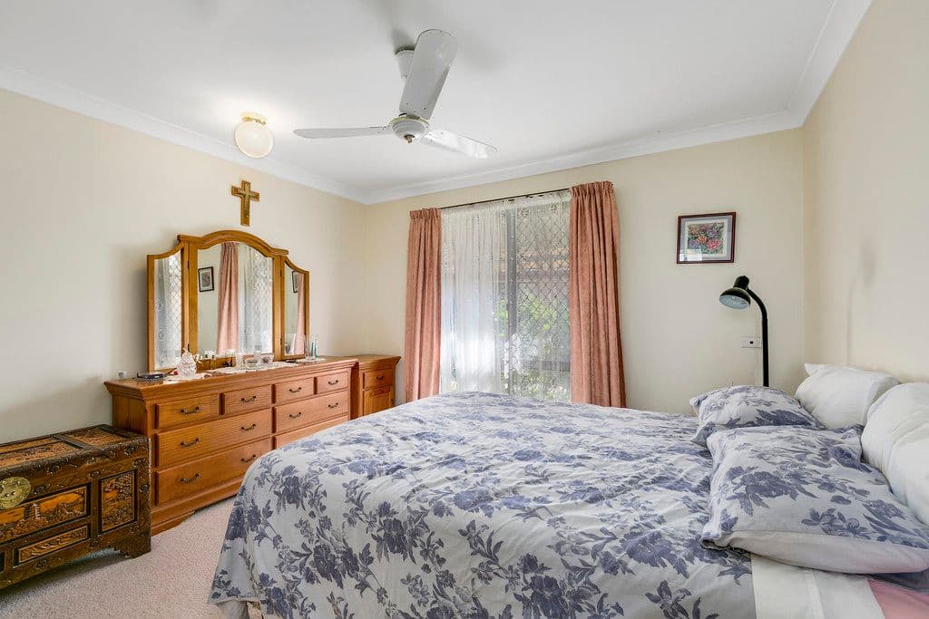 37 St Kevins Avenue, Benowa QLD 4217, Benowa - Thumbnail 7