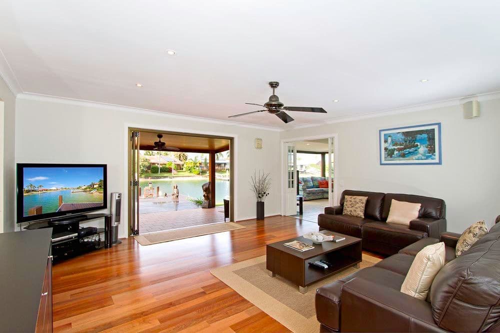 4 Kingfish Court, PALM BEACH QLD 4221, Palm Beach - Thumbnail 2