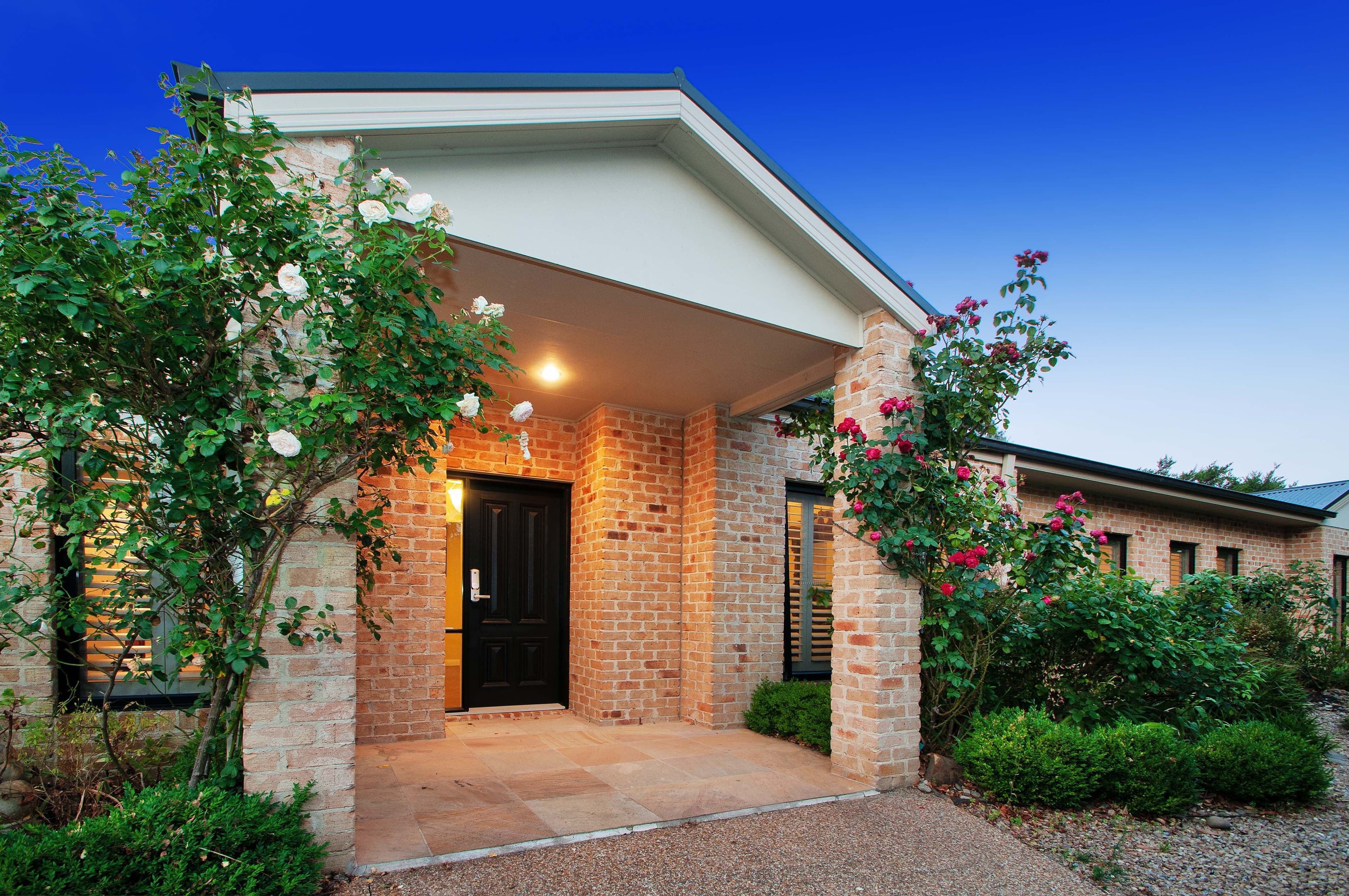 2 Lyndhurst Close, Croydon VIC 3136, Croydon - Image 1