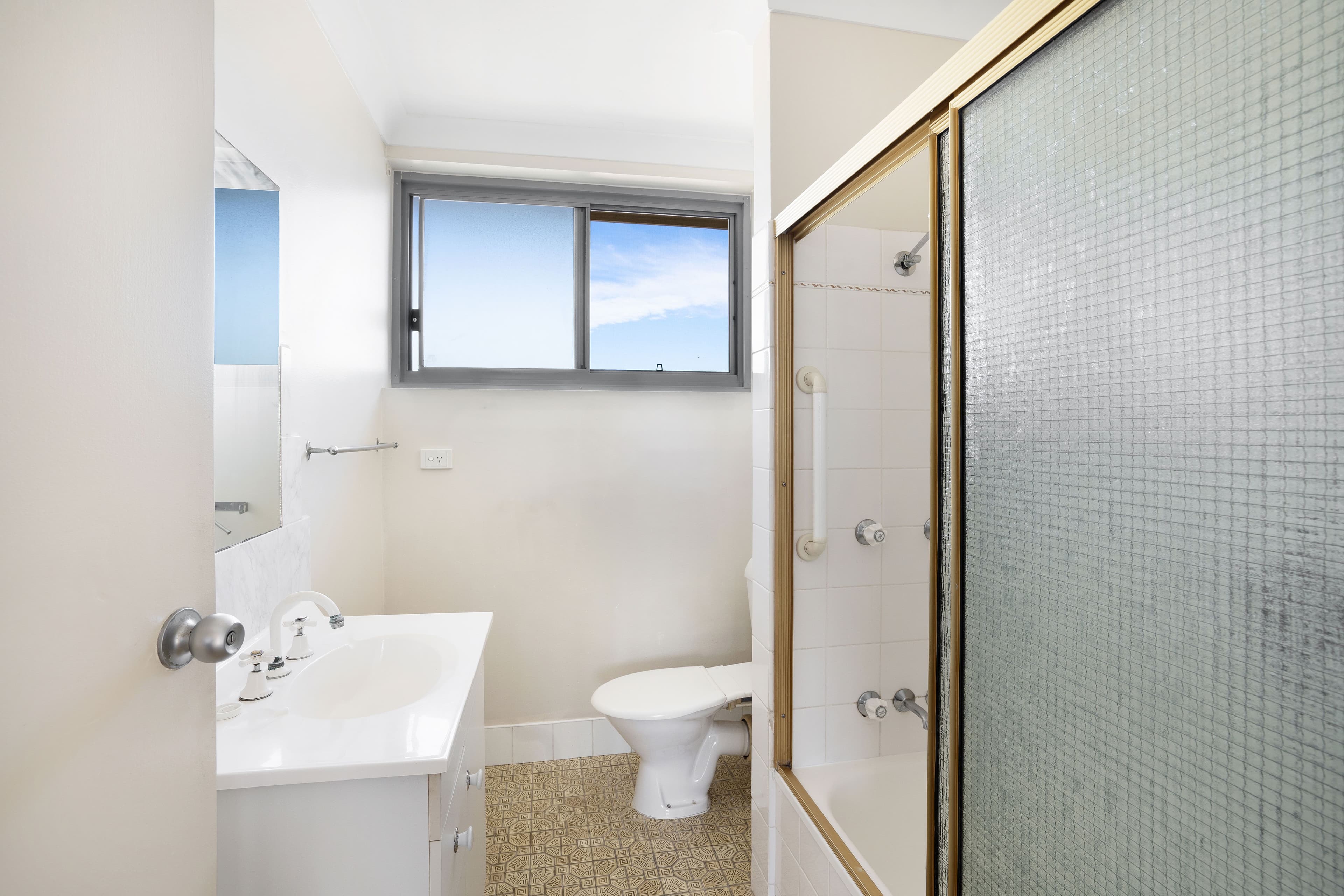 16 Bestman Avenue, Bongaree QLD 4507, Bongaree - Thumbnail 5