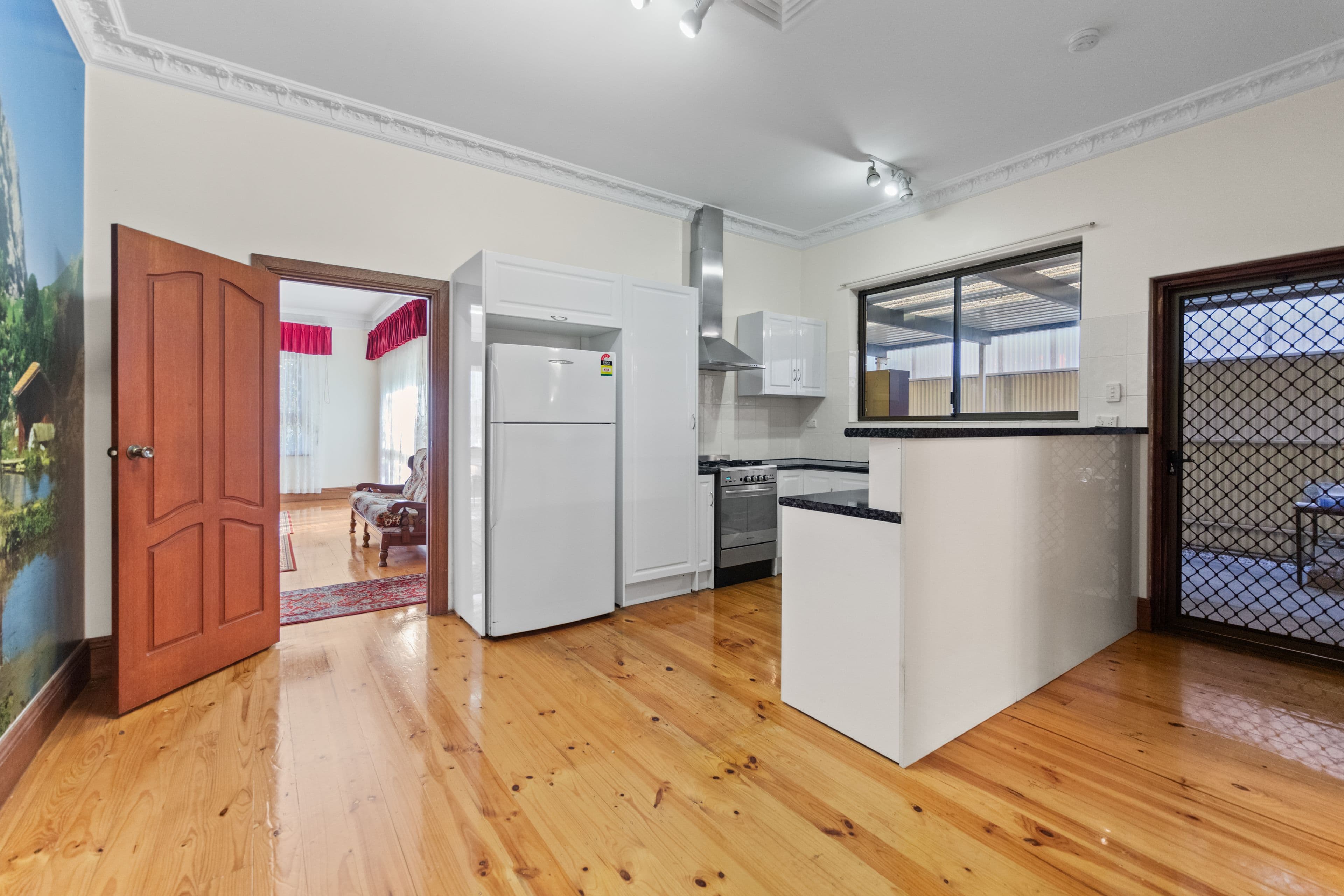 41 Spring Street, Queenstown SA 5014, Queenstown - Thumbnail 8