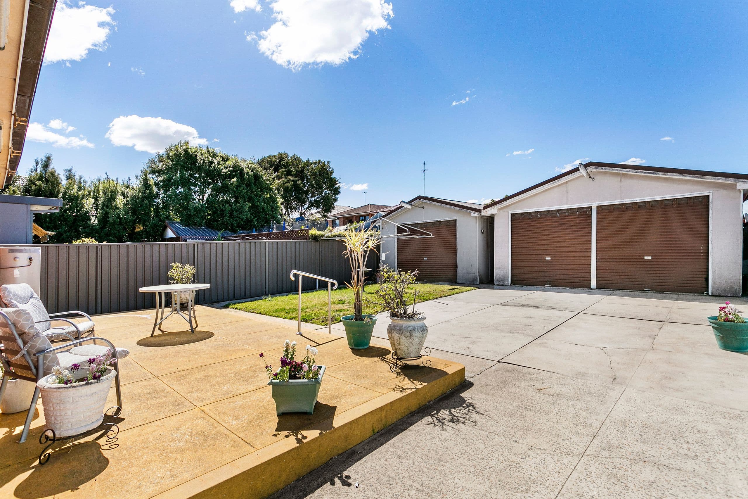 84 High Street, Carlton - Thumbnail 2