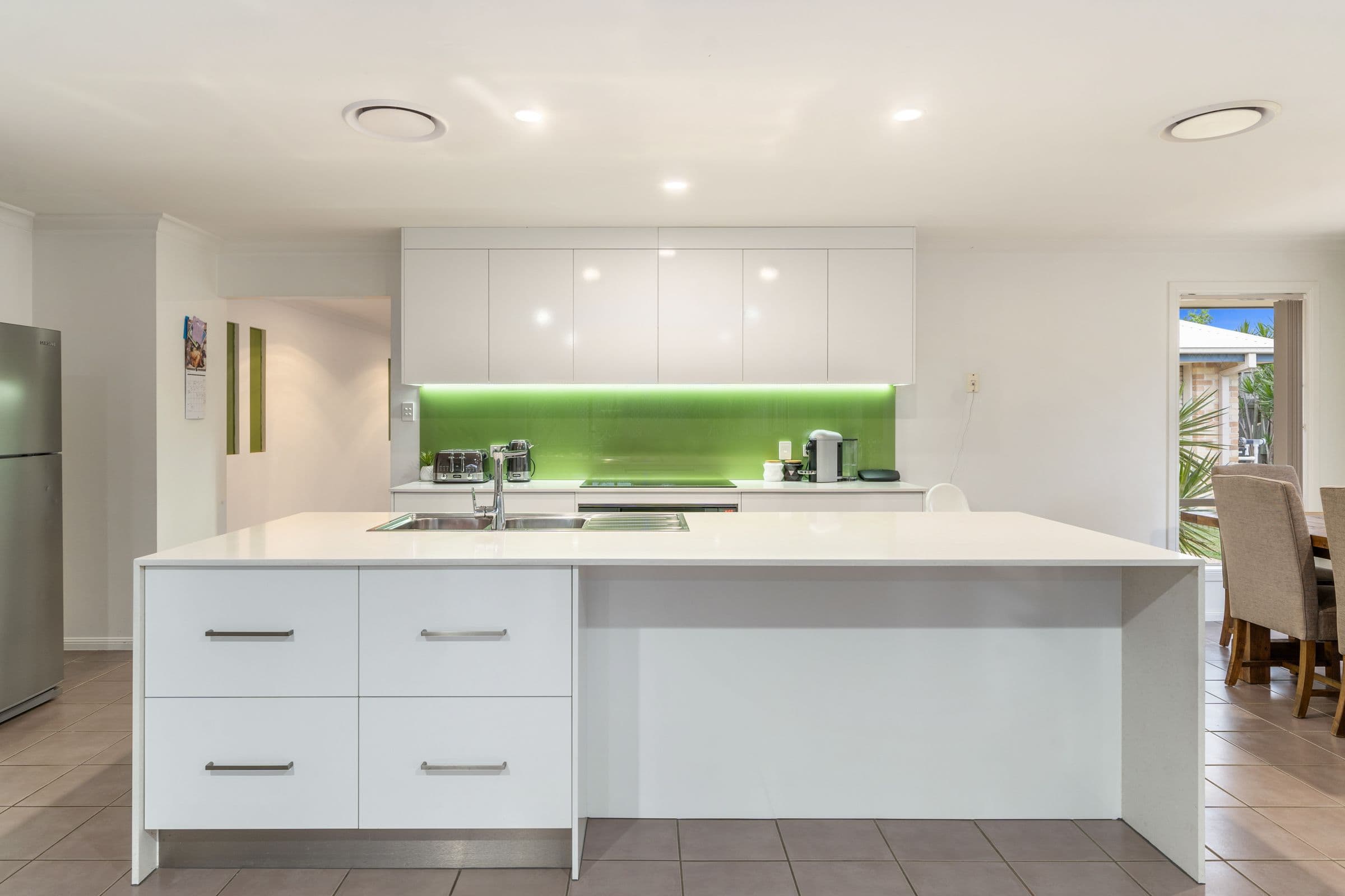 6 Lochern Court, North Lakes QLD 4509, North Lakes - Thumbnail 6