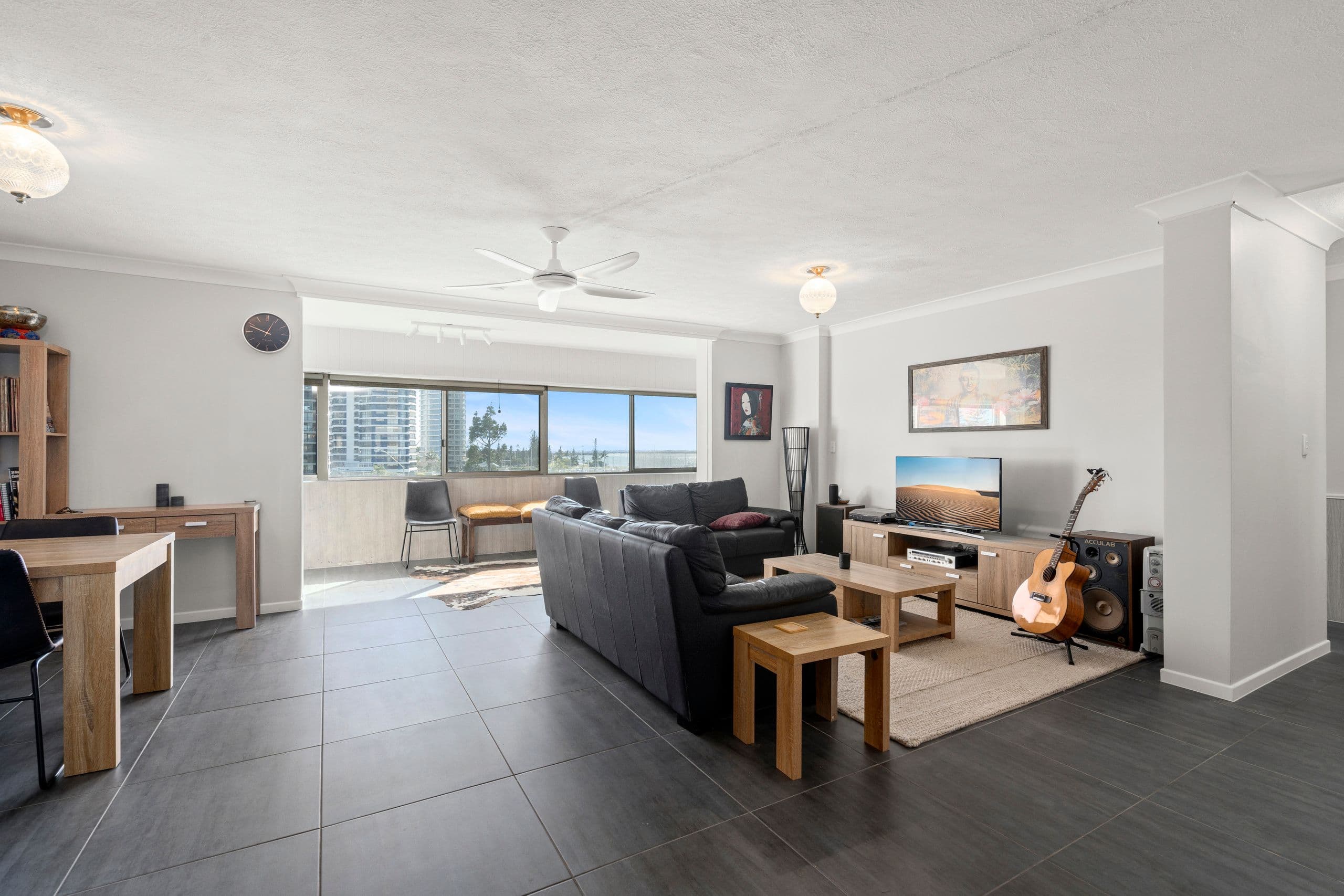 554 Marine Parade, Biggera Waters QLD 4216, Biggera Waters - Thumbnail 2