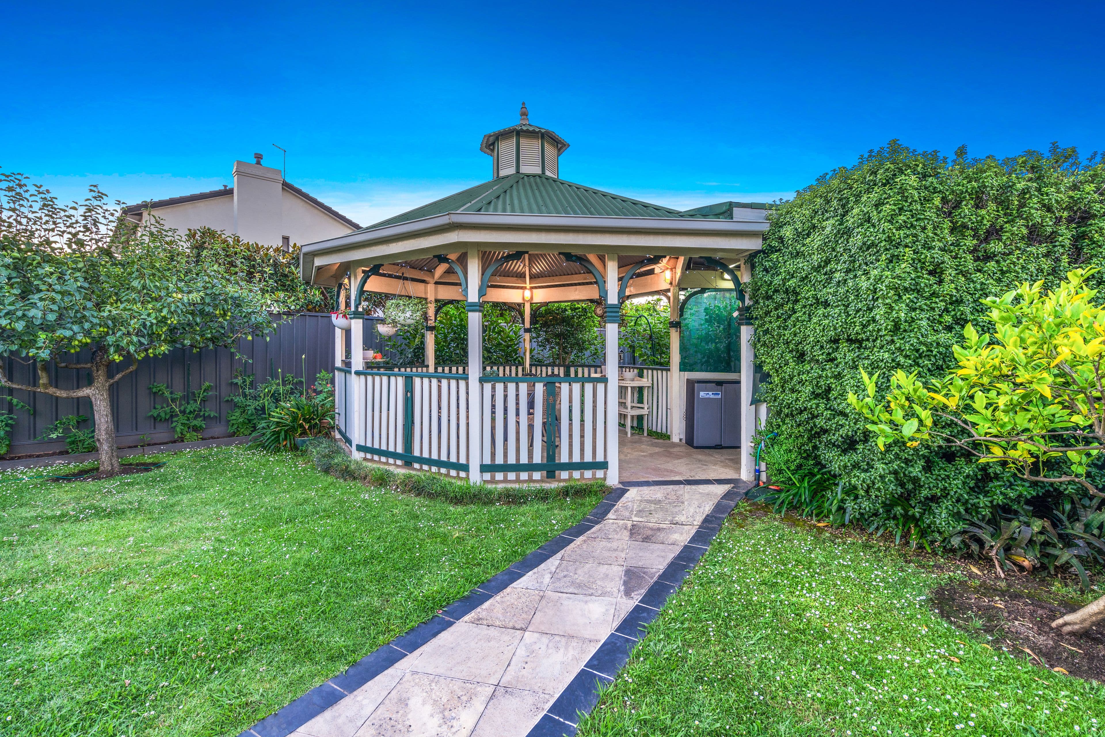4 Caitlyn Court, Bundoora VIC 3083, Bundoora - Thumbnail 4