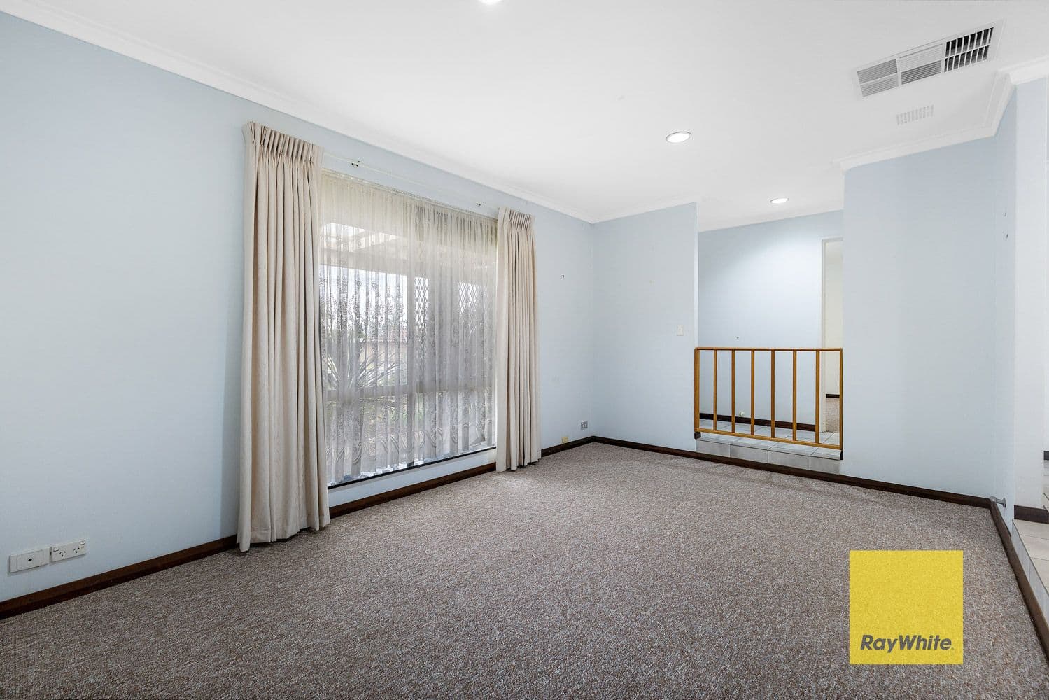 9 Petrel Court, Huntingdale WA 6110, Huntingdale - Thumbnail 3
