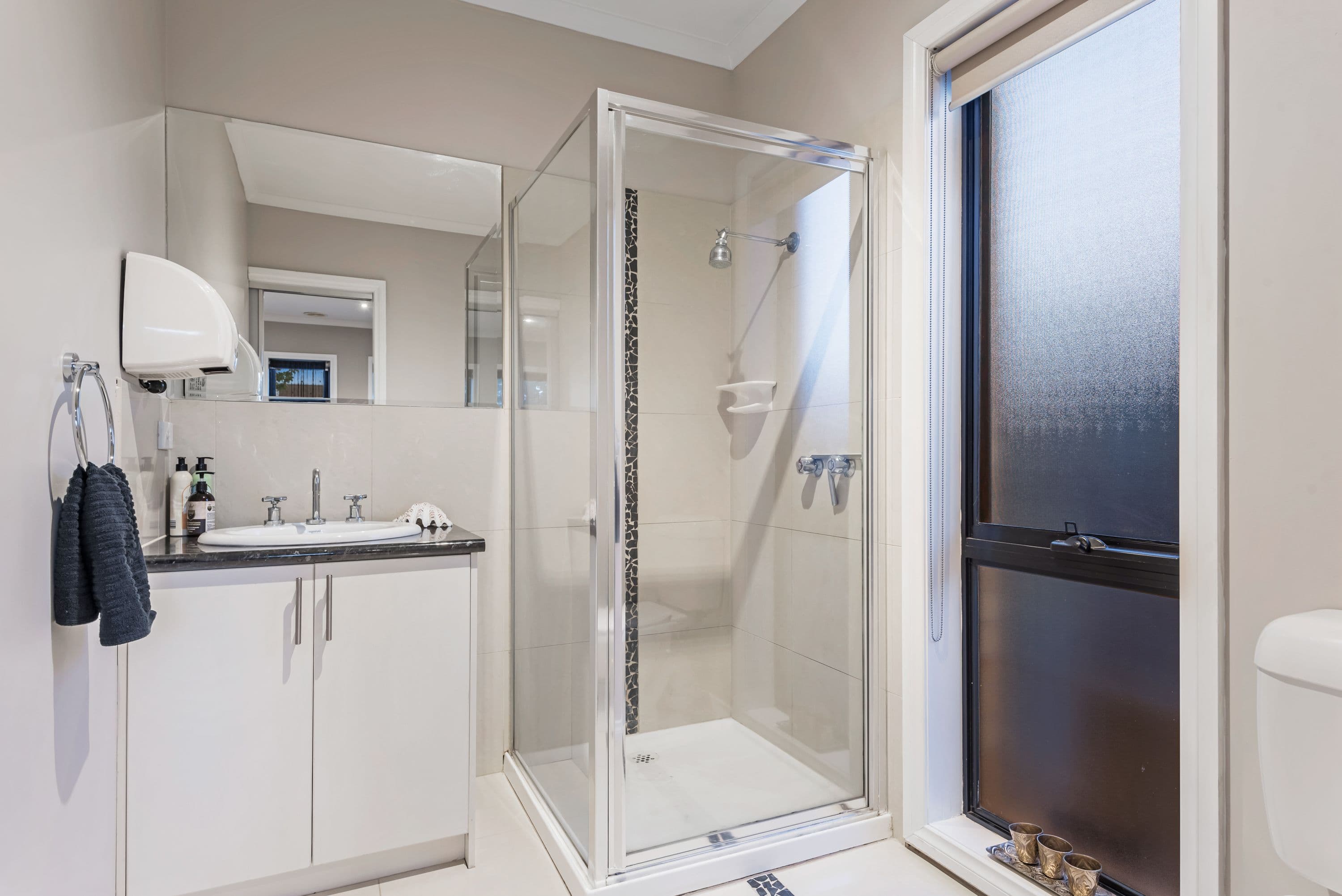 59 Flagstaff Loop, Craigieburn VIC 3064, Craigieburn - Thumbnail 3