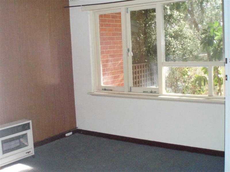 4a Belarius Street, COOLBELLUP WA 6163, Coolbellup - Thumbnail 3