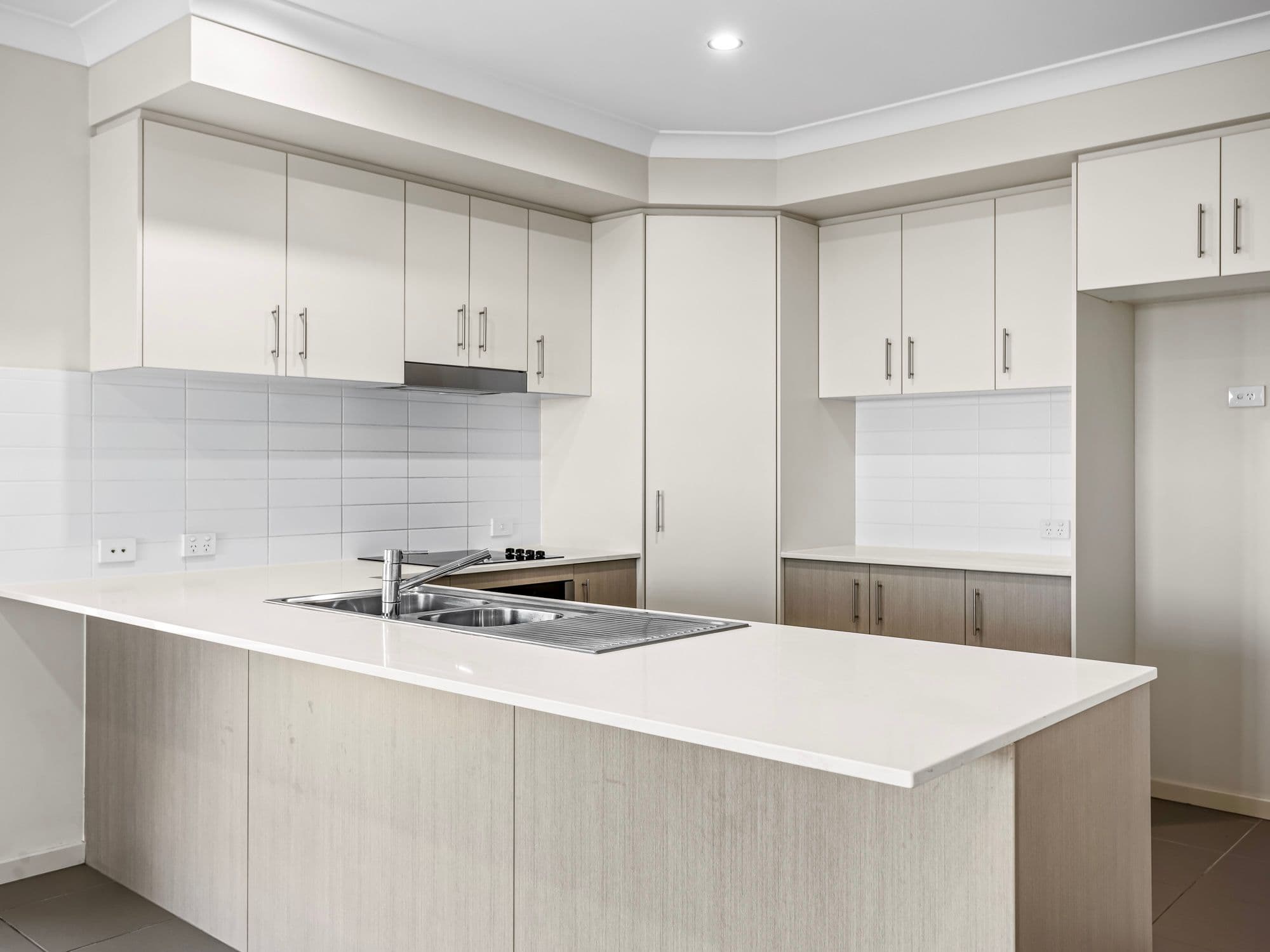 15 Lamont Street, Coomera QLD 4209, Coomera - Thumbnail 2