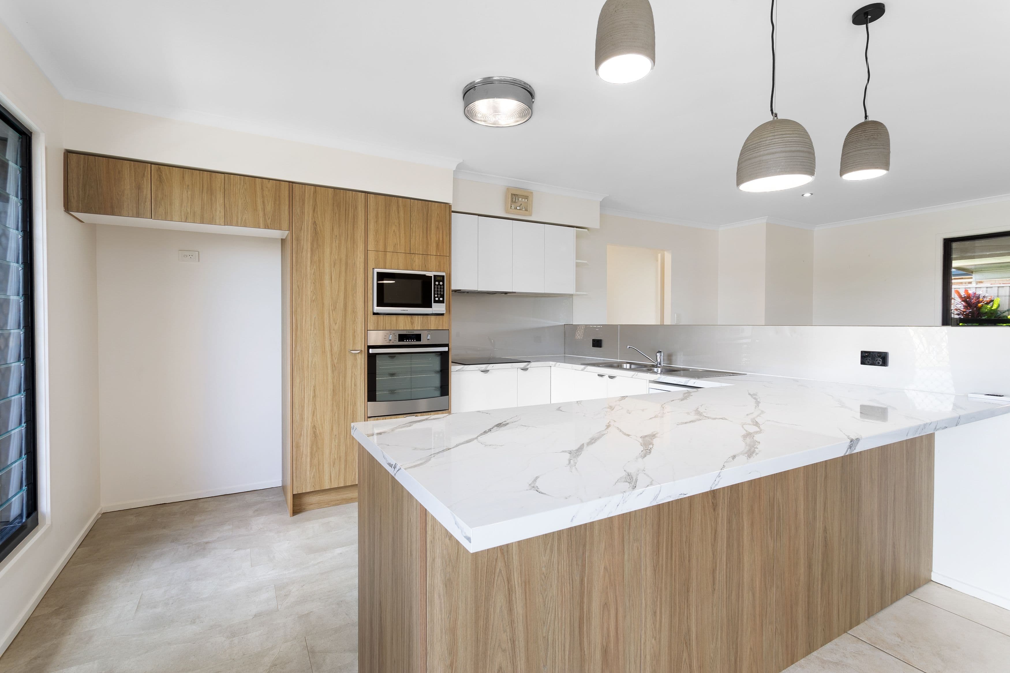 31 Cairns Crescent, Deception Bay QLD 4508, Deception Bay - Thumbnail 4