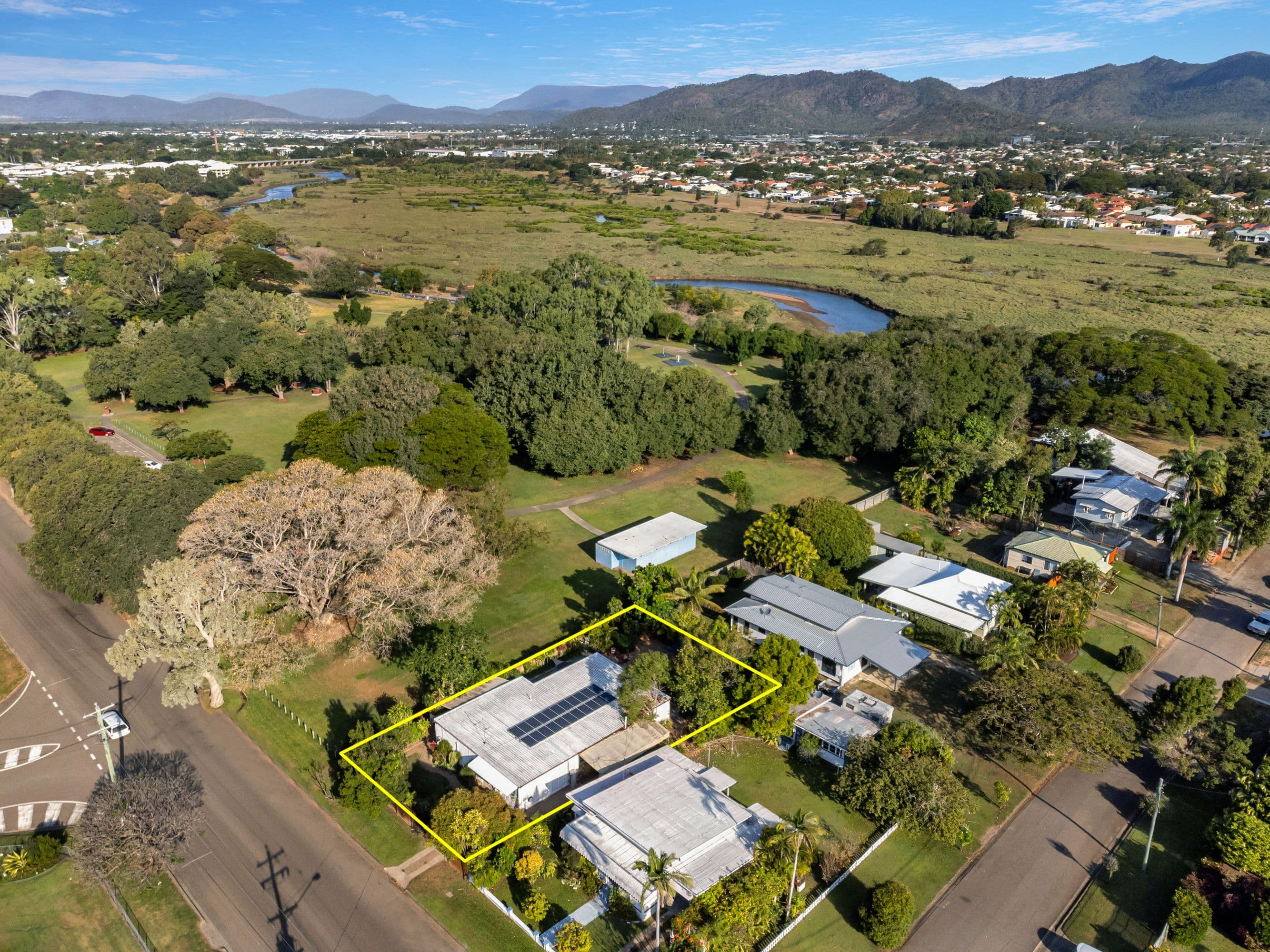 54 Love Lane, Mundingburra QLD 4812, Mundingburra - Thumbnail 2
