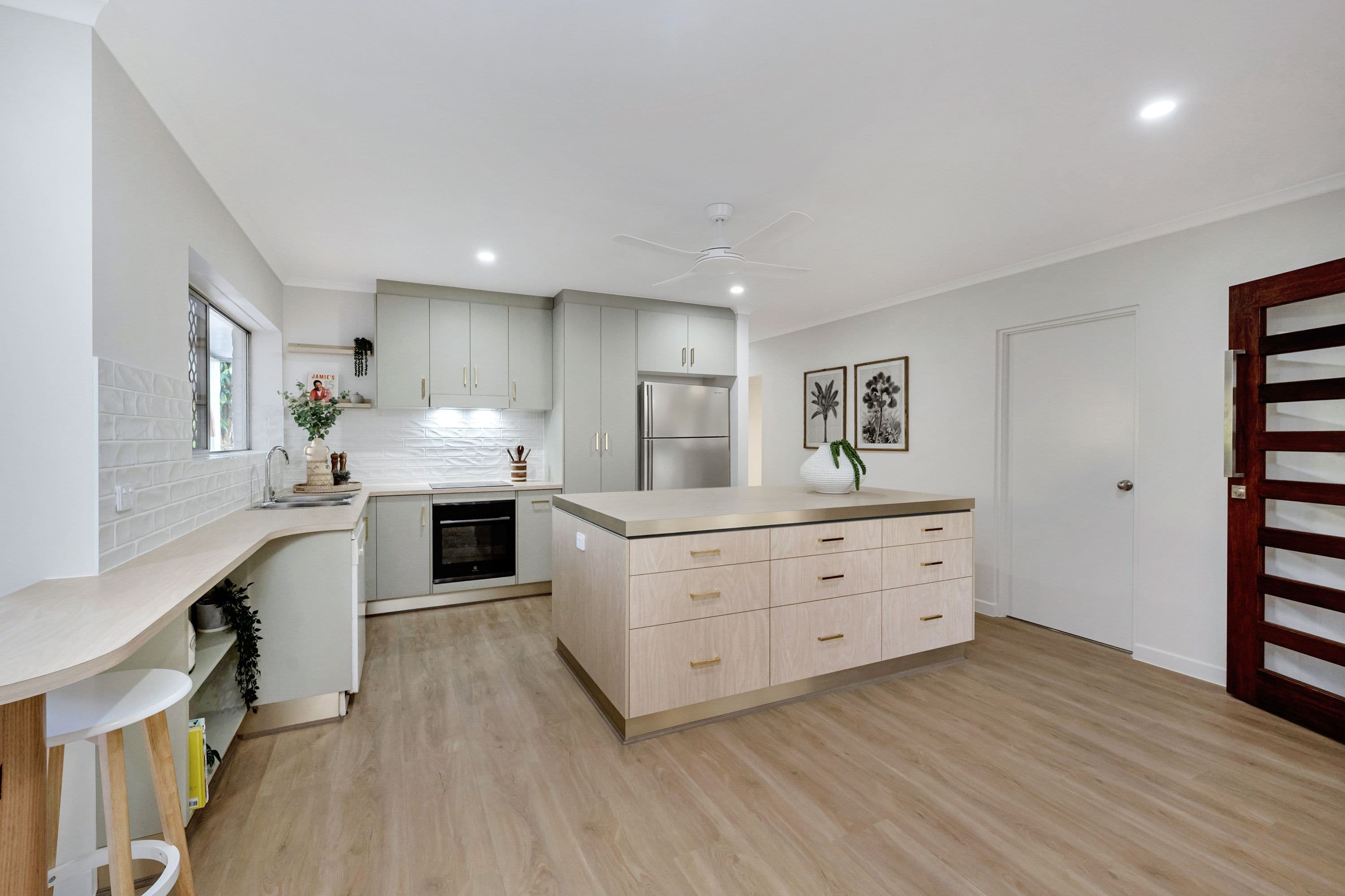 54 Love Lane, Mundingburra QLD 4812, Mundingburra - Thumbnail 6