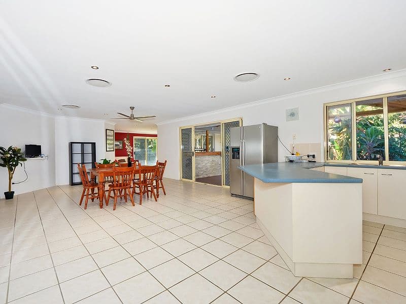 5 McKenna Court, NOOSAVILLE QLD 4566, Noosaville - Thumbnail 5