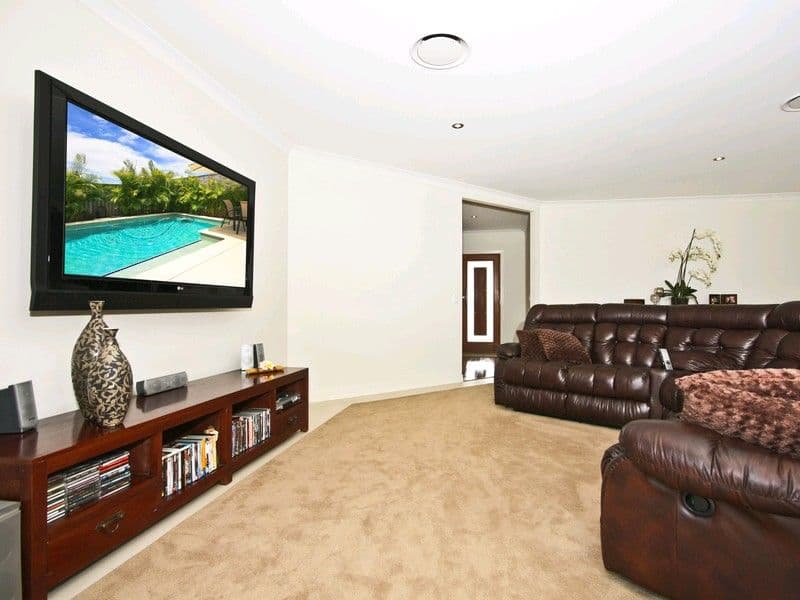 12 Leander Circuit, OXENFORD QLD 4210, Oxenford - Thumbnail 2