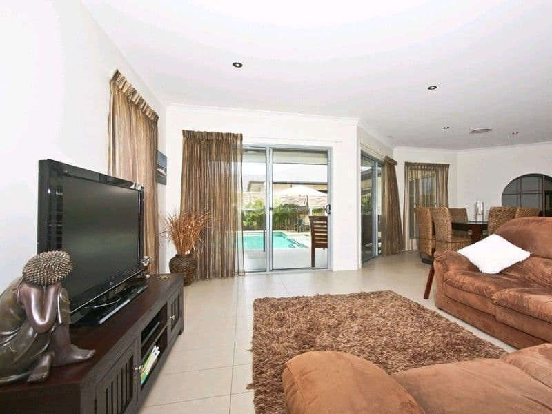 12 Leander Circuit, OXENFORD QLD 4210, Oxenford - Thumbnail 7